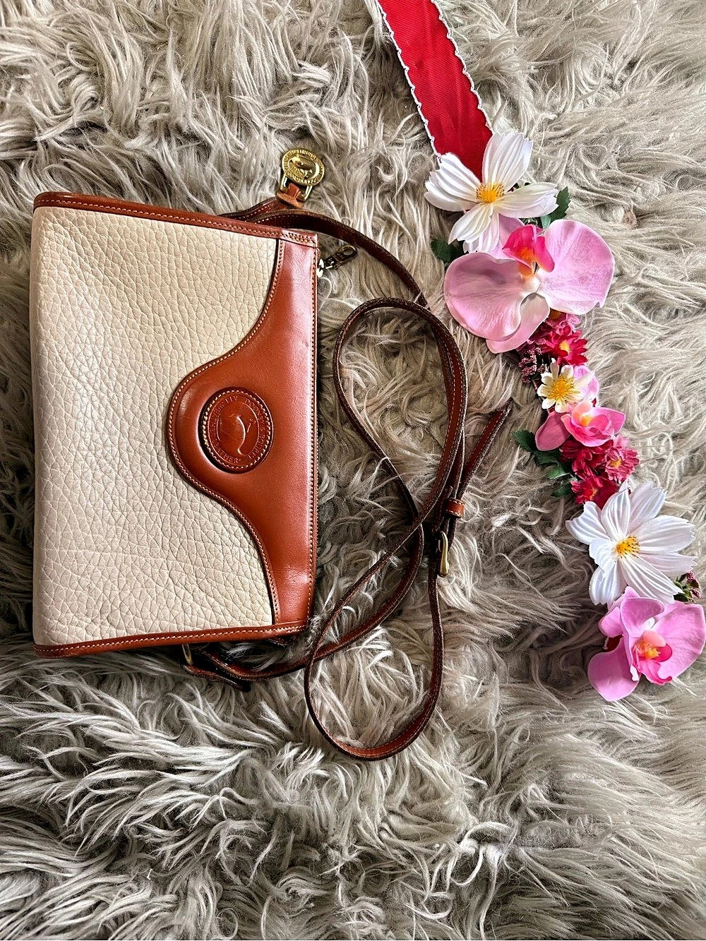 vintage Dooney & Bourke Leather Crossbody Bag in Brown & Cream